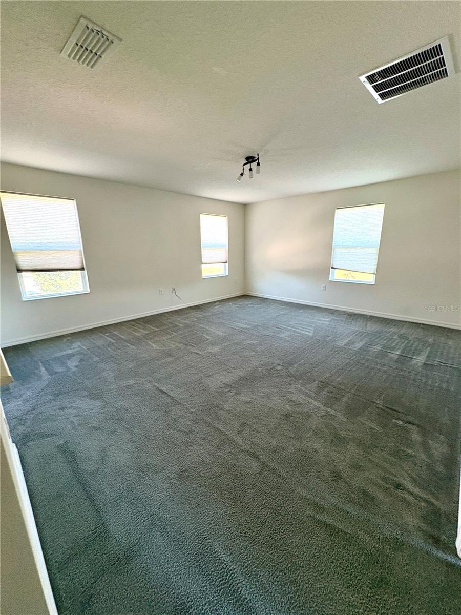Image 22 of 27 For 10502 Medford Lake Drive