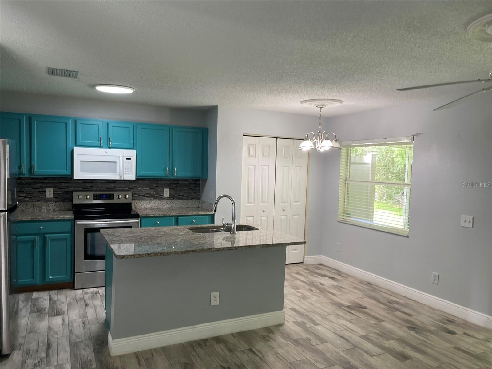 Image 22 of 27 For 4231 Winding River Way
