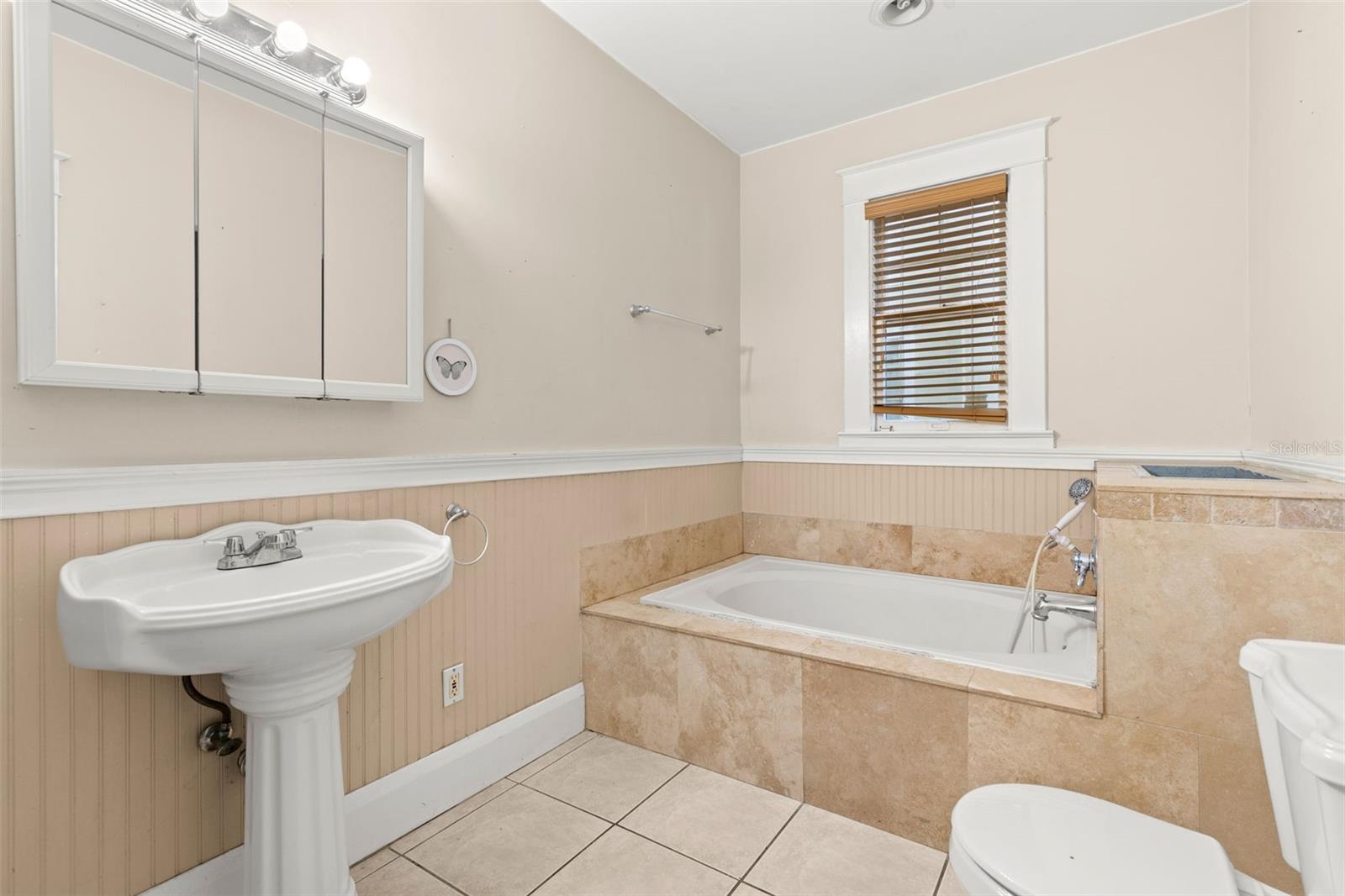 Image 12 of 54 For 2813 Morgan Street