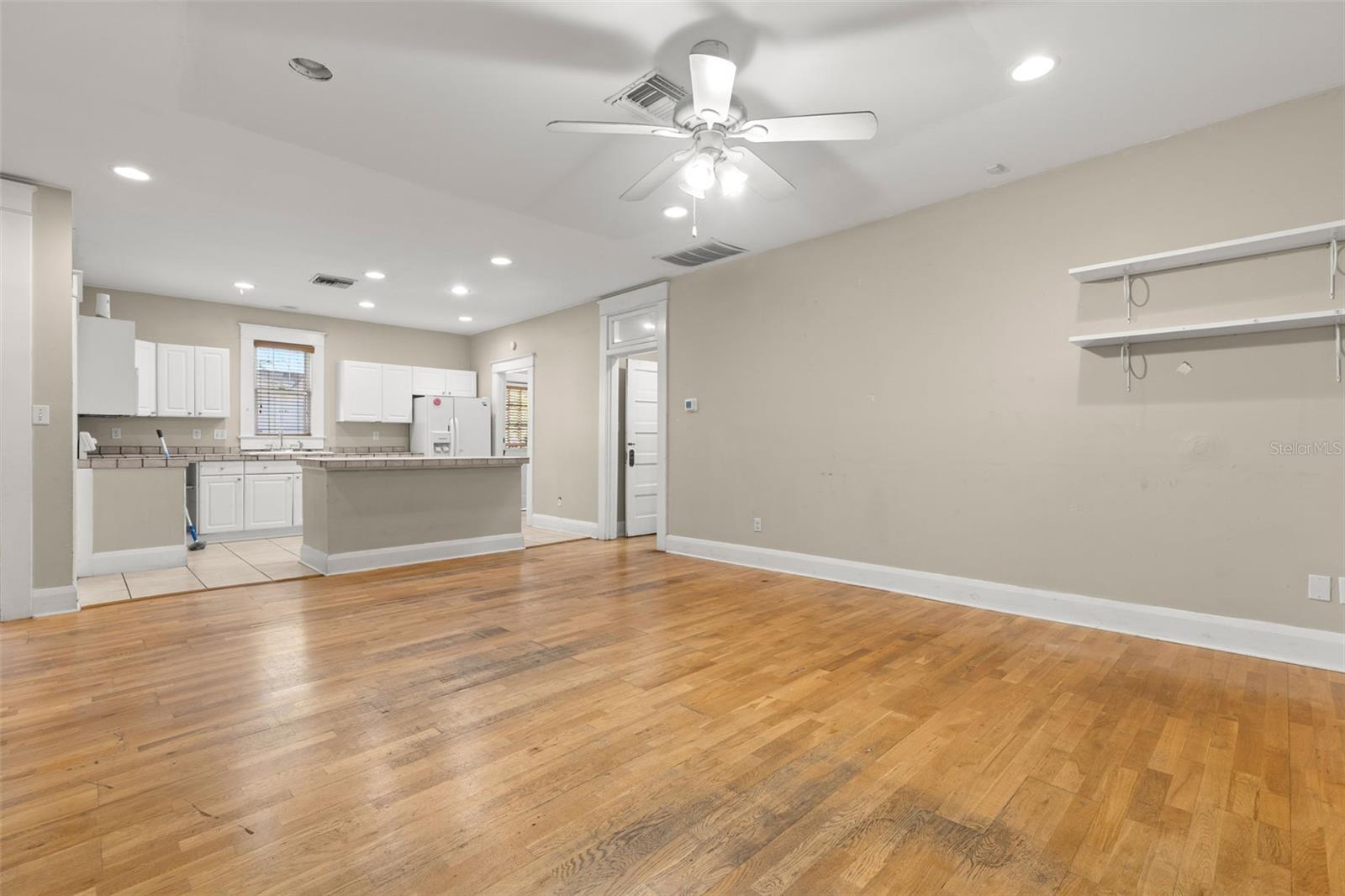 Image 14 of 54 For 2813 Morgan Street