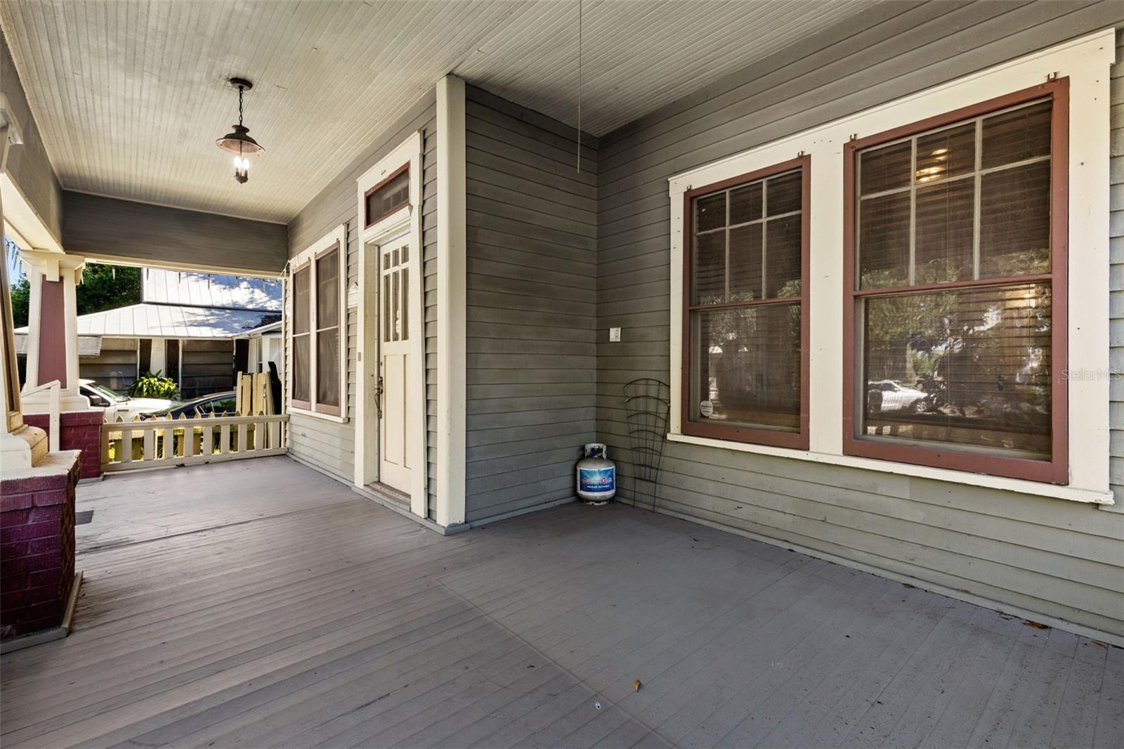 Image 4 of 54 For 2813 Morgan Street