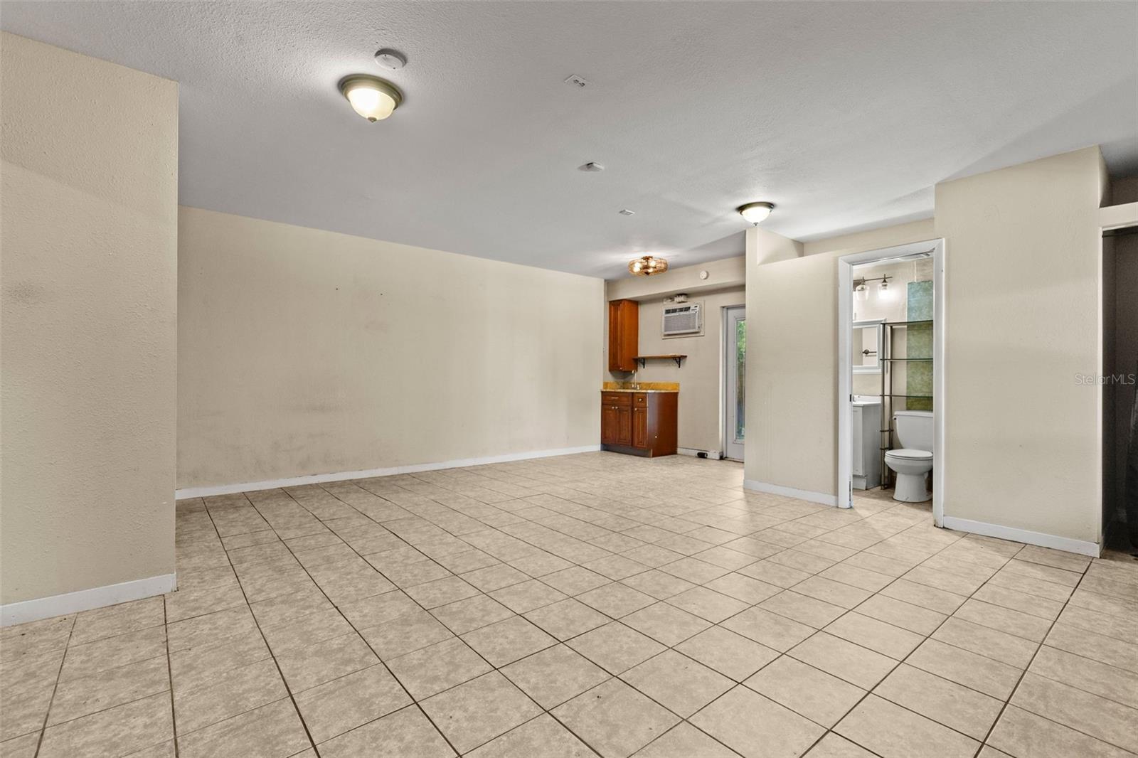 Image 44 of 54 For 2813 Morgan Street