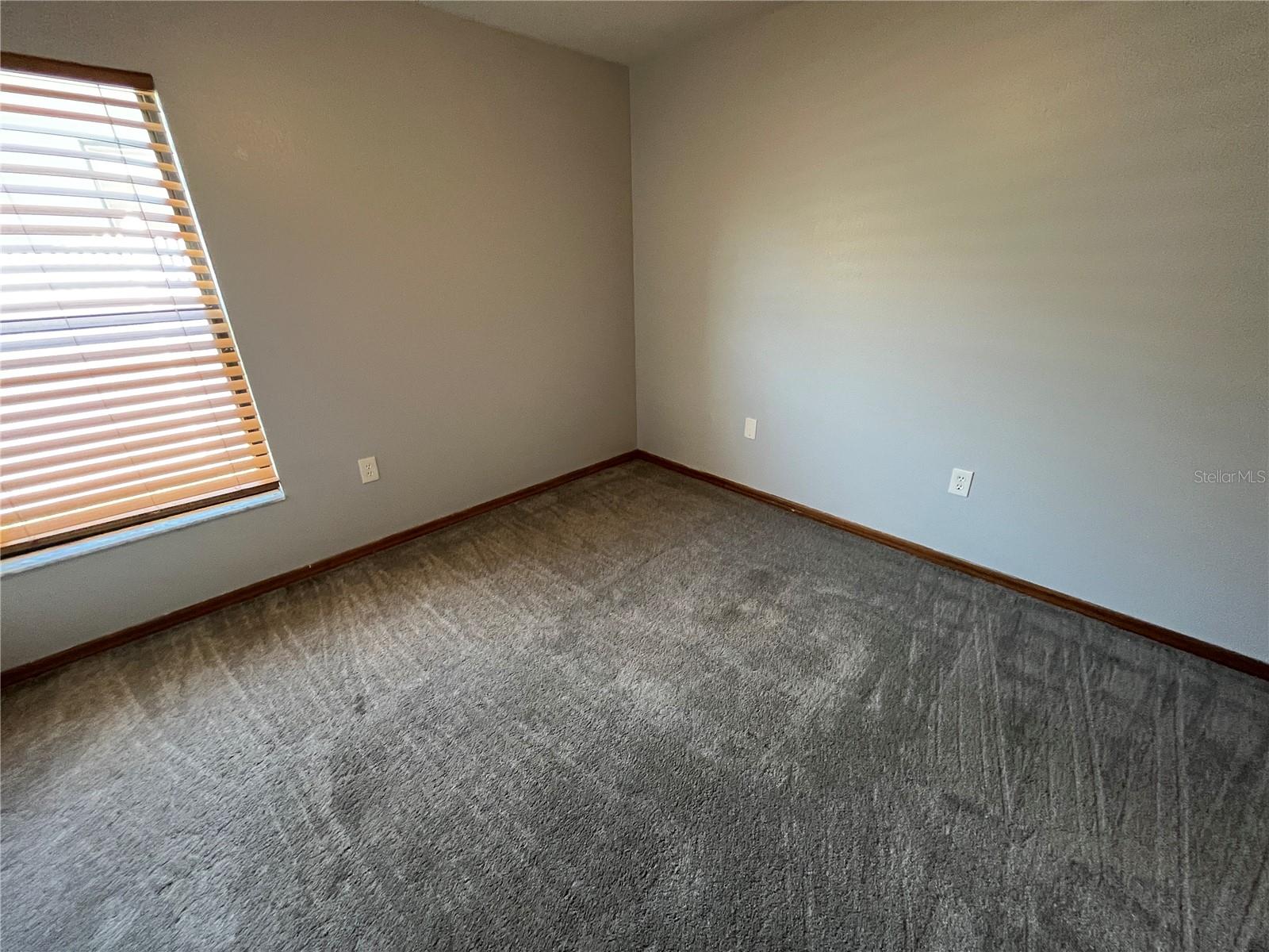 Image 8 of 15 For 10360 Chevron Court