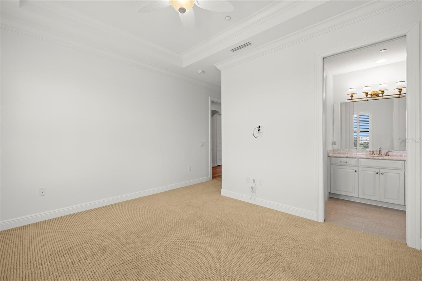 Image 48 of 87 For 5703 Yeats Manor Drive 401