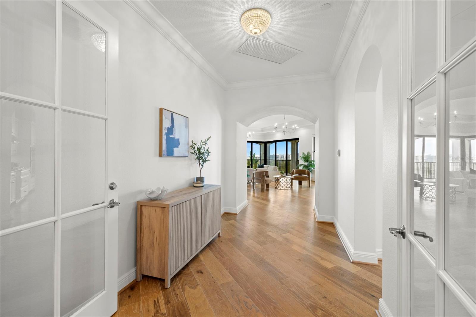 Image 5 of 87 For 5703 Yeats Manor Drive 401