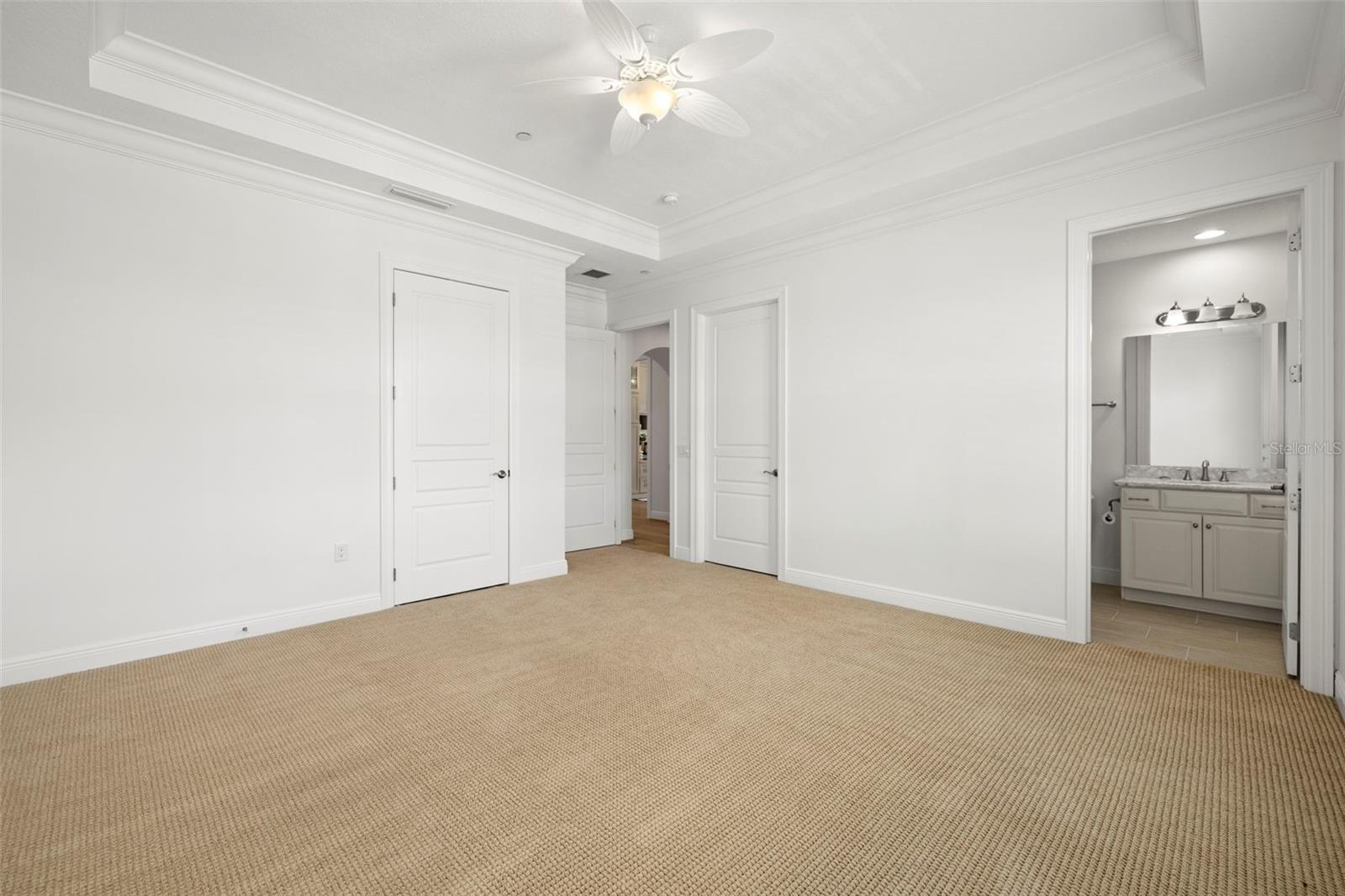 Image 53 of 87 For 5703 Yeats Manor Drive 401