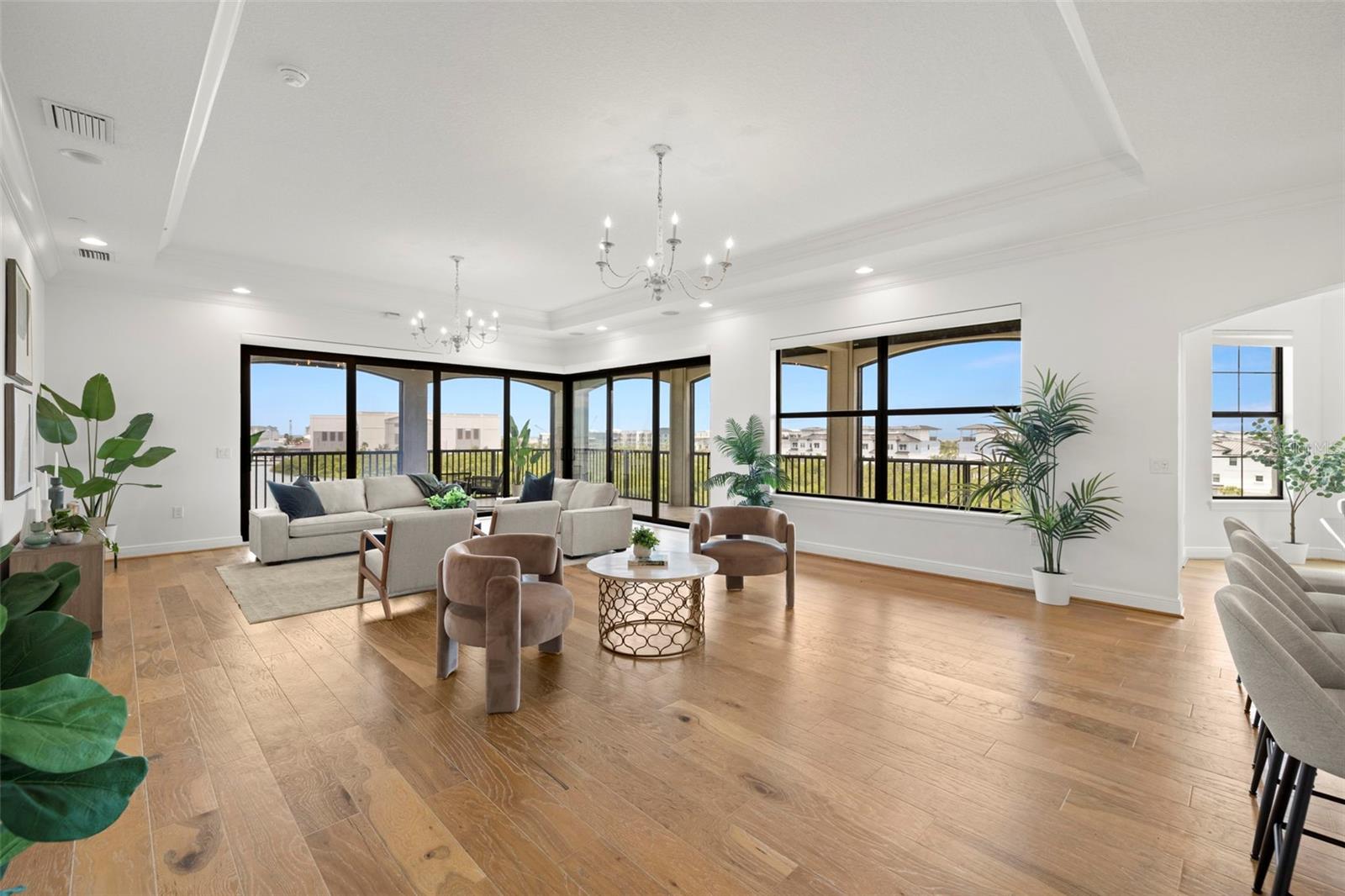 Image 6 of 87 For 5703 Yeats Manor Drive 401