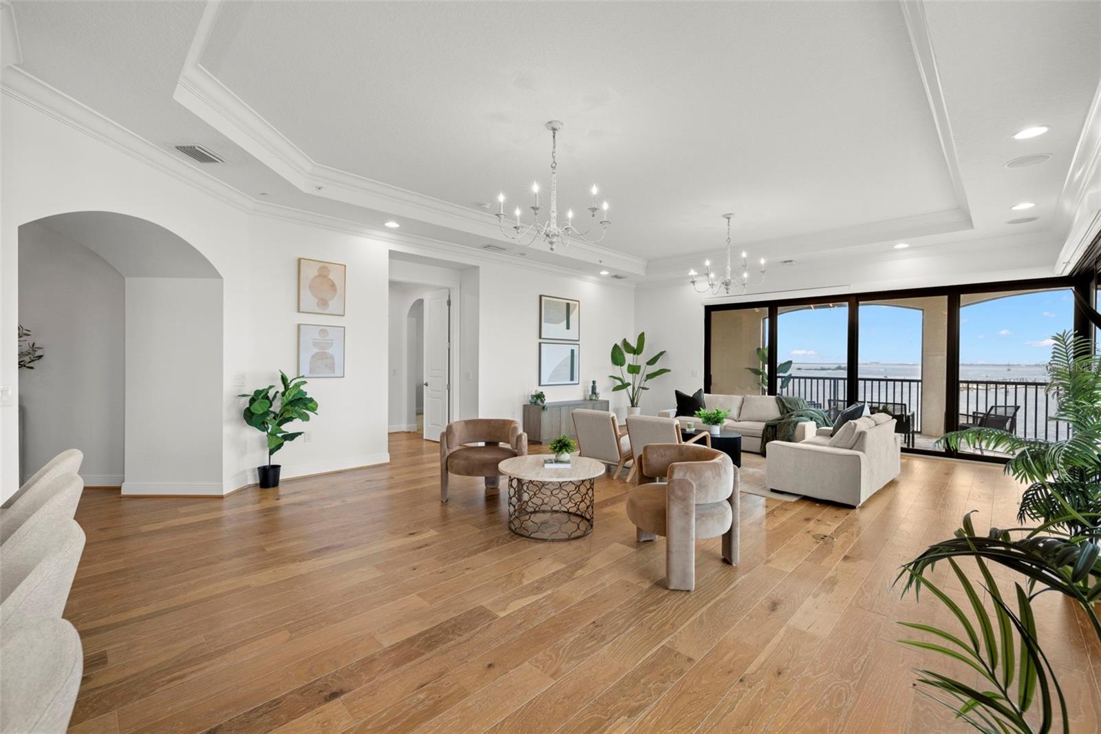 Image 7 of 87 For 5703 Yeats Manor Drive 401
