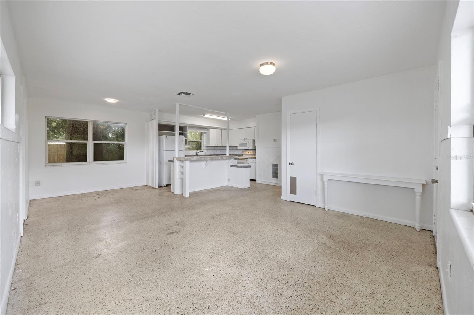 Image 3 of 25 For 1792 77th Avenue N
