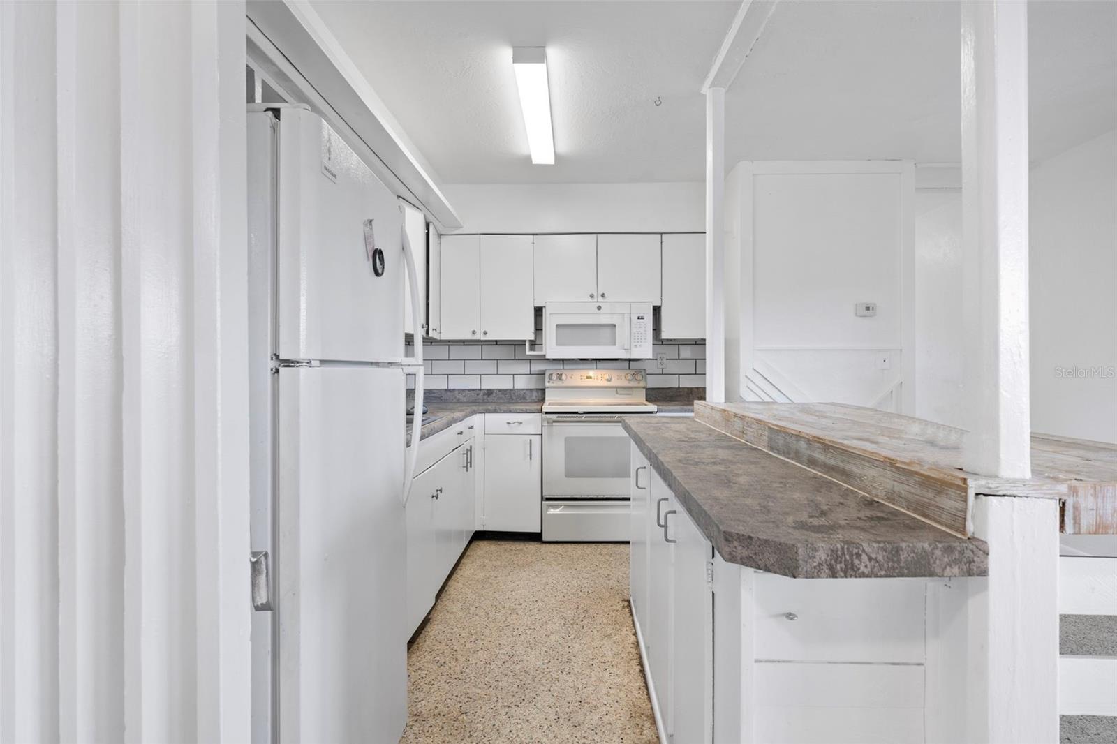 Image 7 of 25 For 1792 77th Avenue N