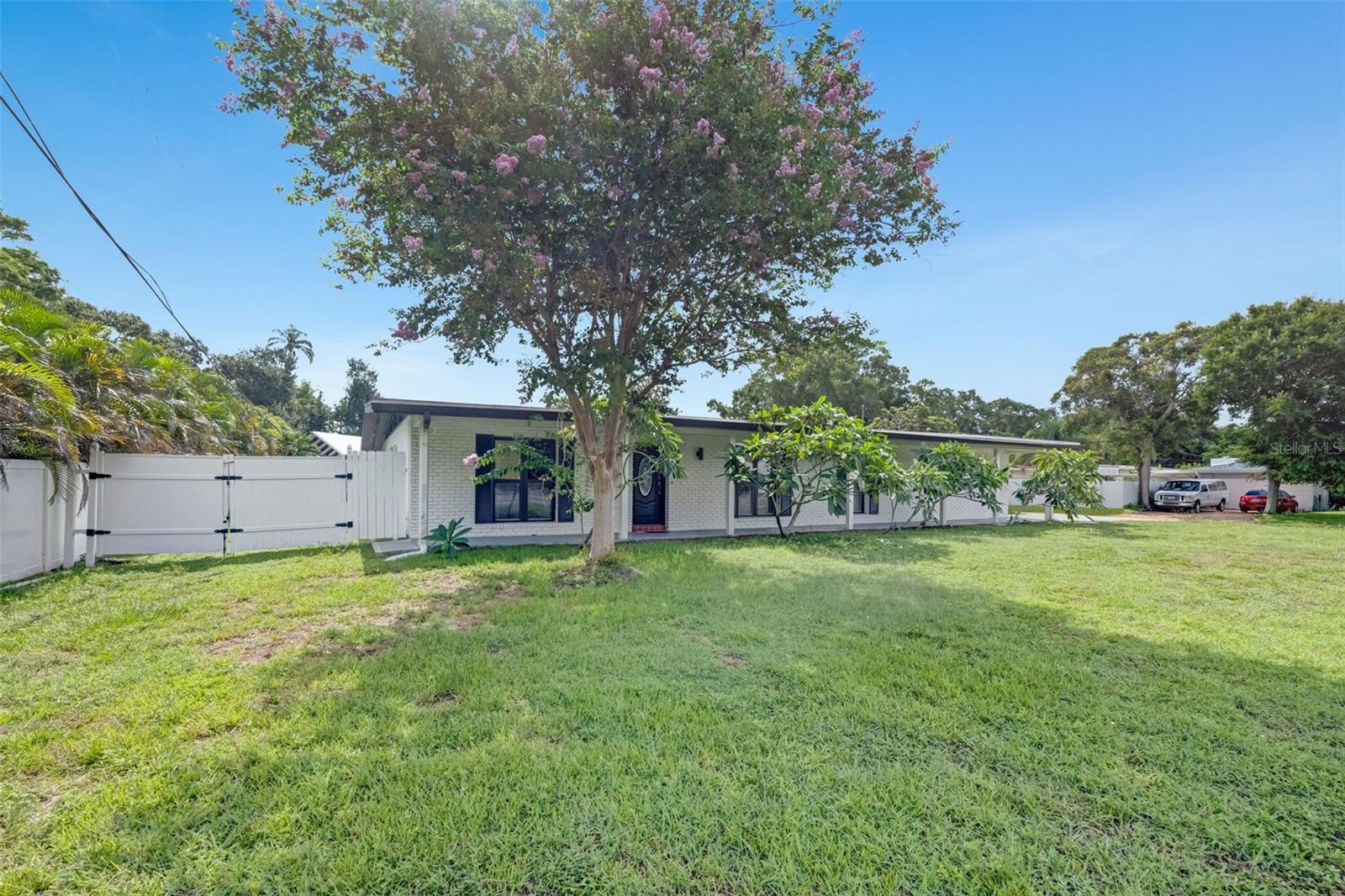 Image 2 of 46 For 1209 Keene Road