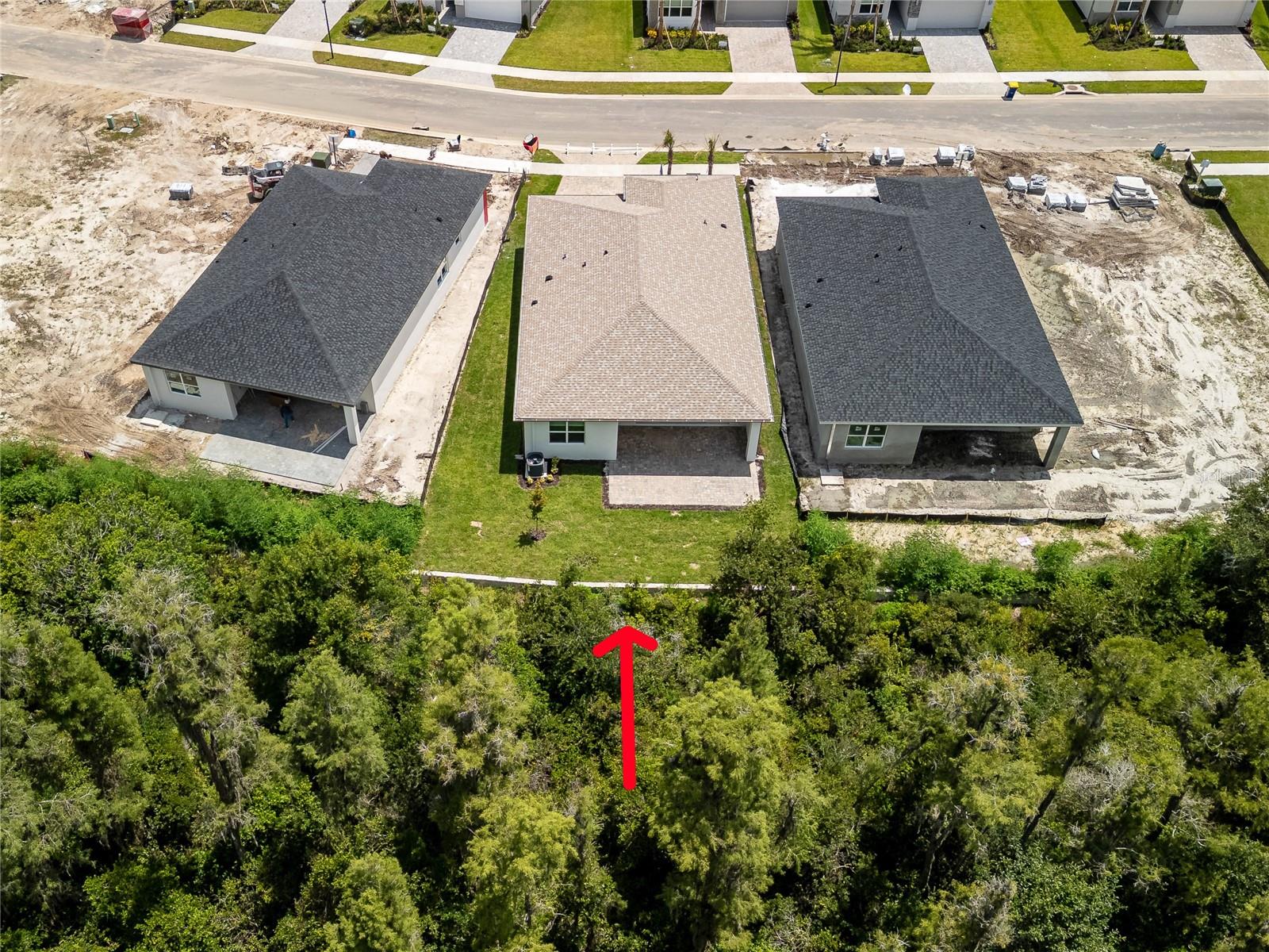 Listing photo id 29 for 3590 Malta Avenue