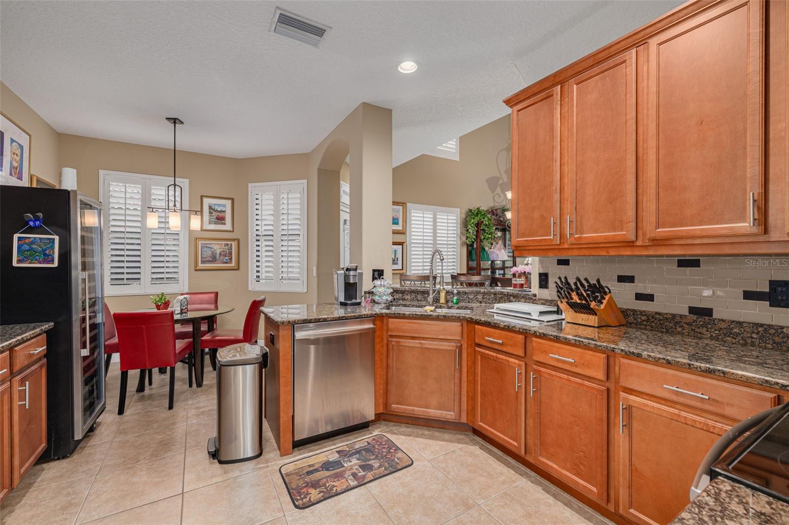 Image 15 of 35 For 2567 Gloriosa Drive