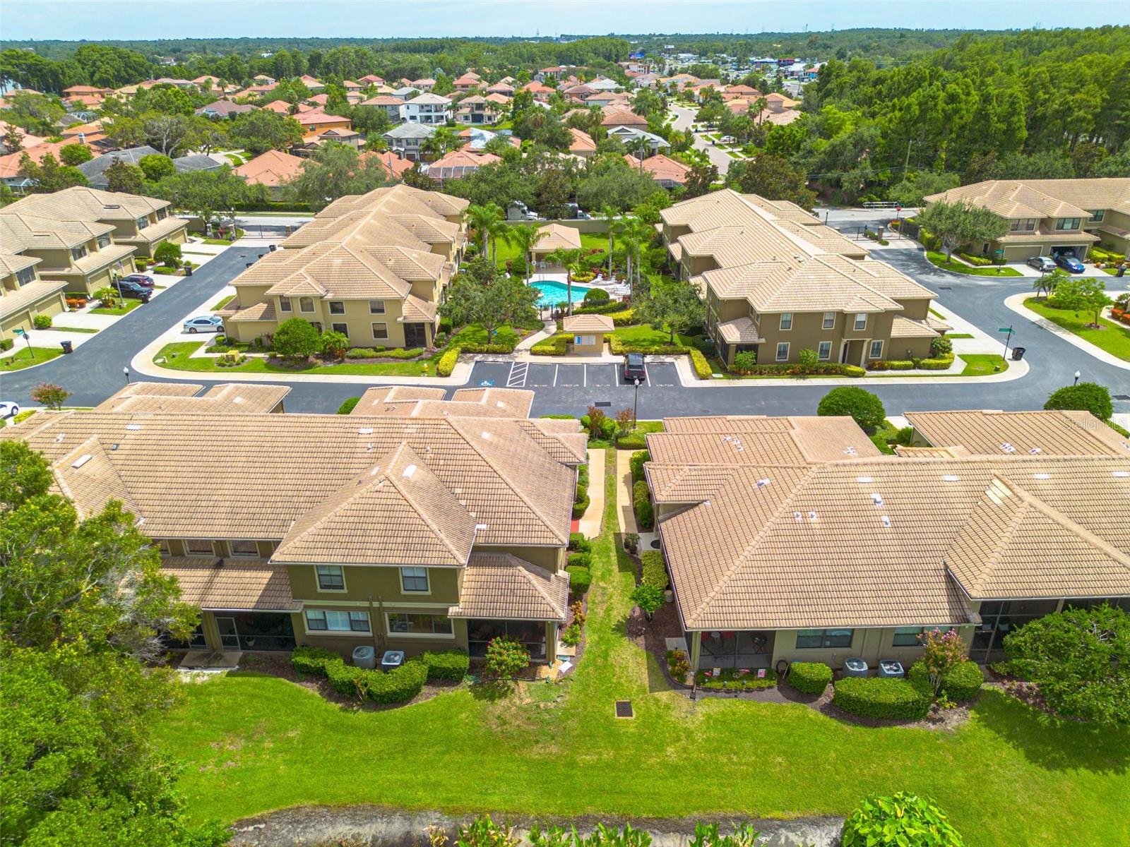 Image 31 of 35 For 2567 Gloriosa Drive