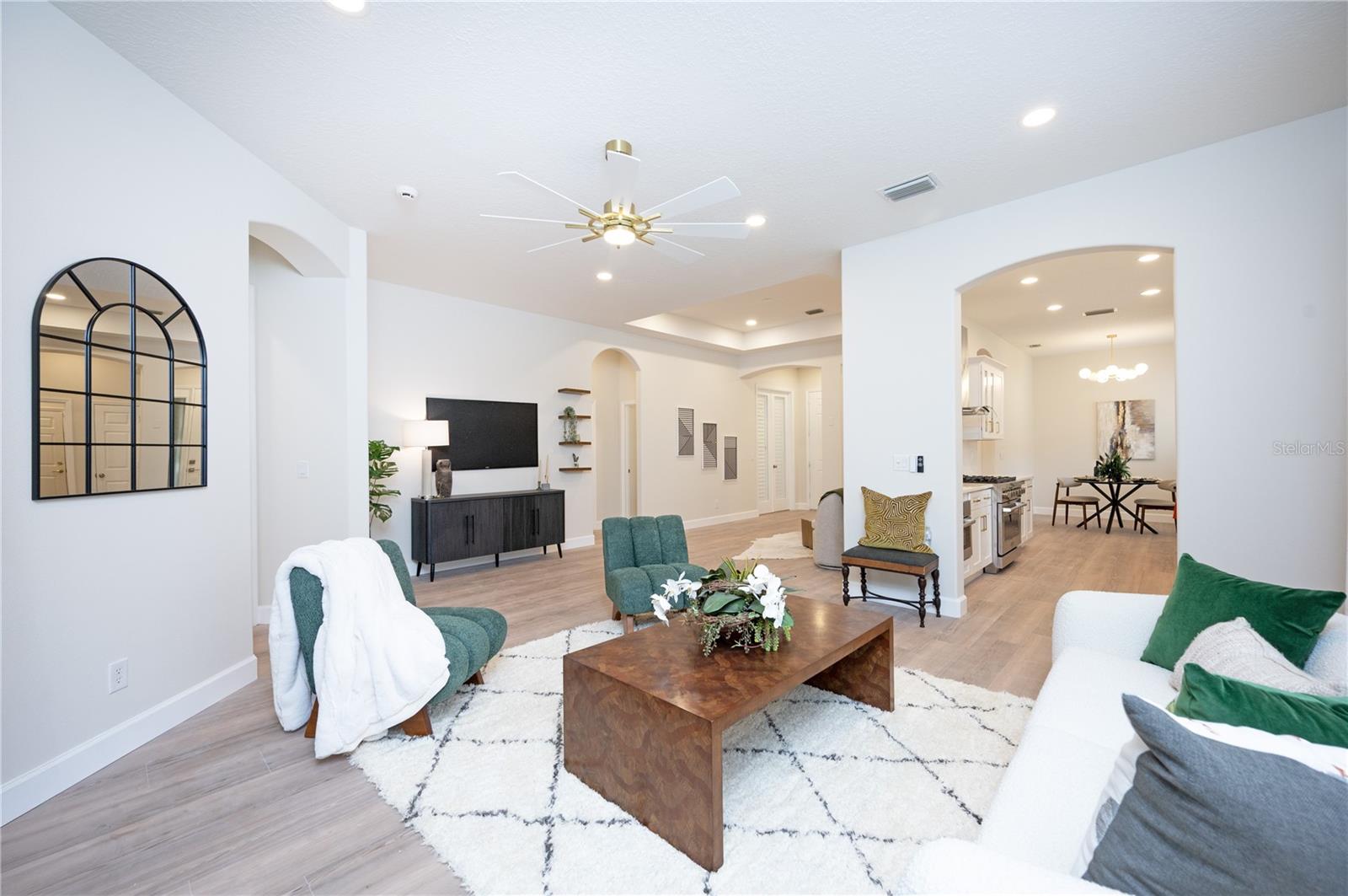 Image 3 of 15 For 14608 Mirasol Manor Court