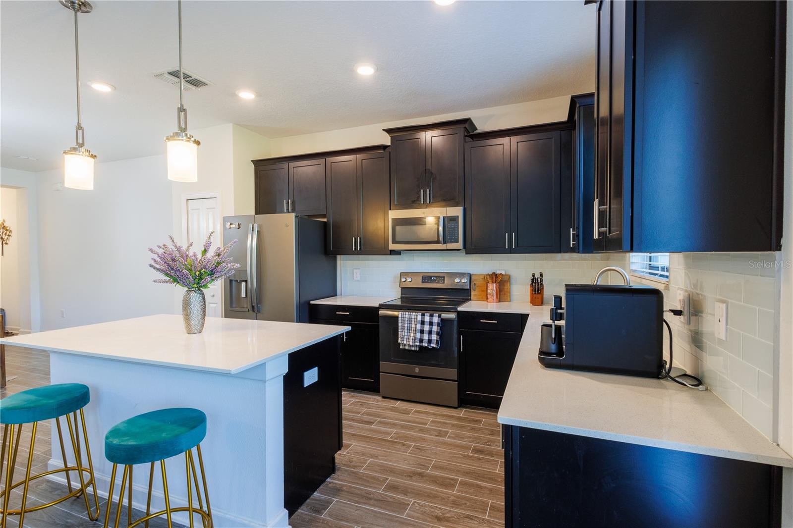 Image 4 of 29 For 11072 Whistling Pine Way