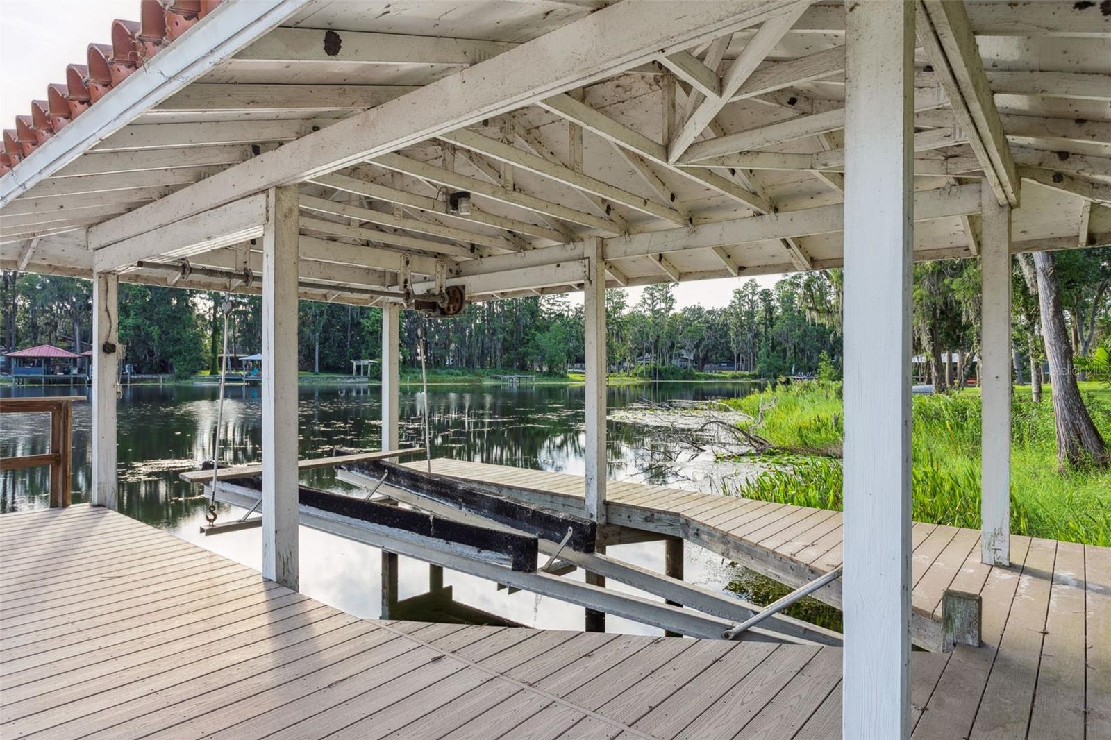 Listing photo id 49 for 19100 Forrest Drive