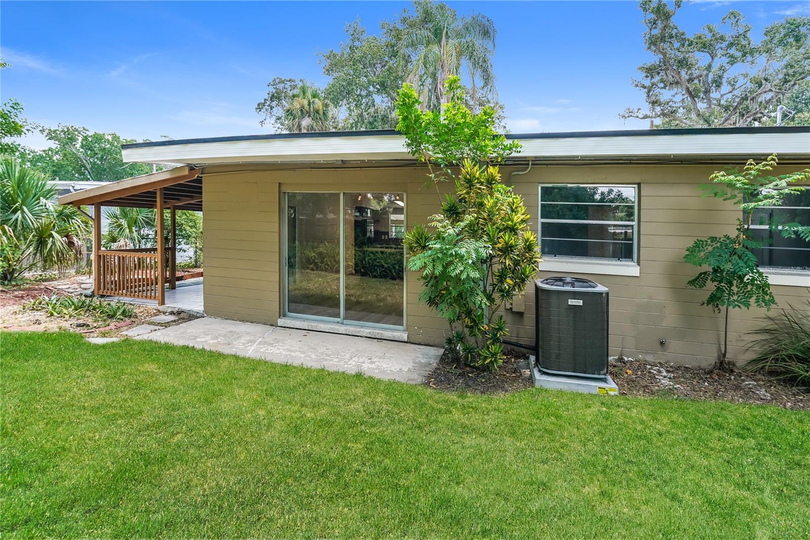 Image 14 of 15 For 2274 Sherwood Drive