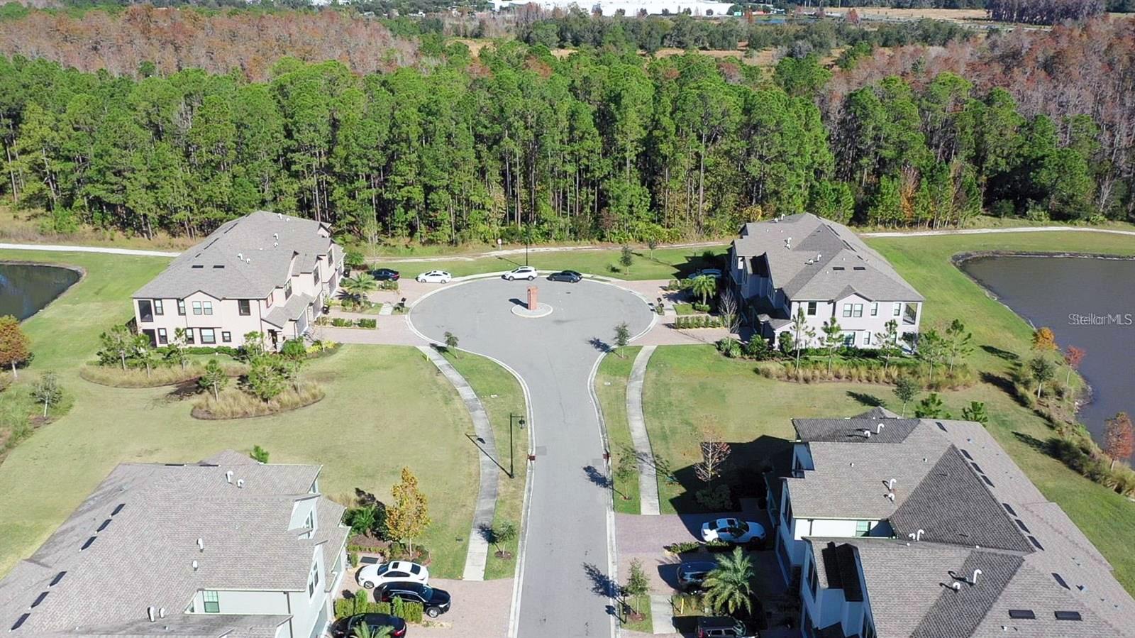 Image 36 of 47 For 4887 Isola Court