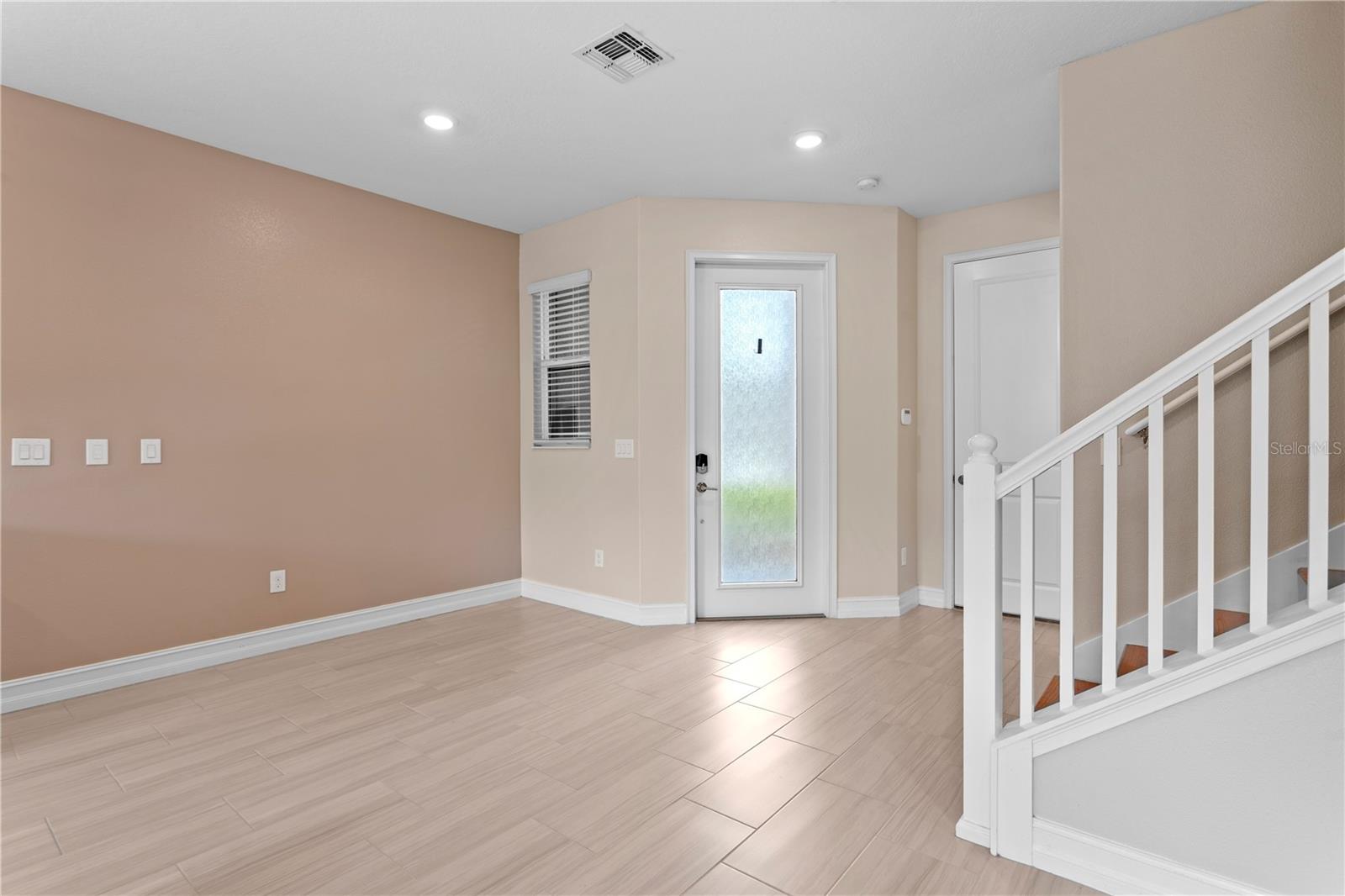 Image 5 of 47 For 4887 Isola Court