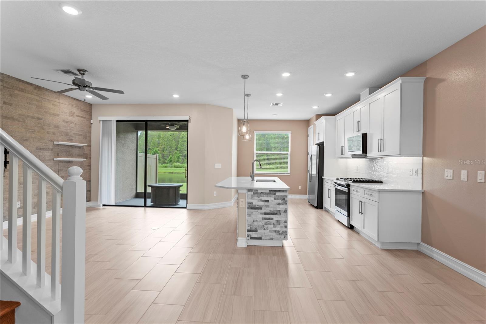 Image 6 of 47 For 4887 Isola Court