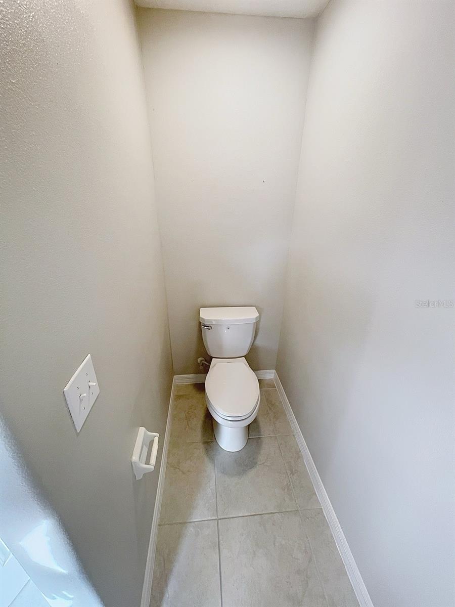 Image 34 of 43 For 734 Royal Empress Drive