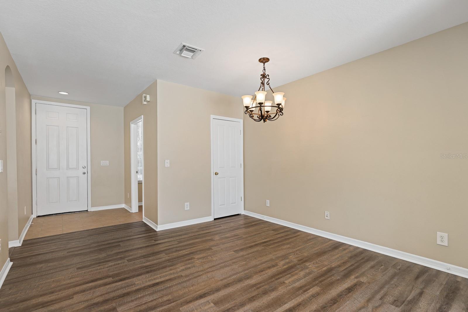 Image 10 of 32 For 17054 Dorman Road