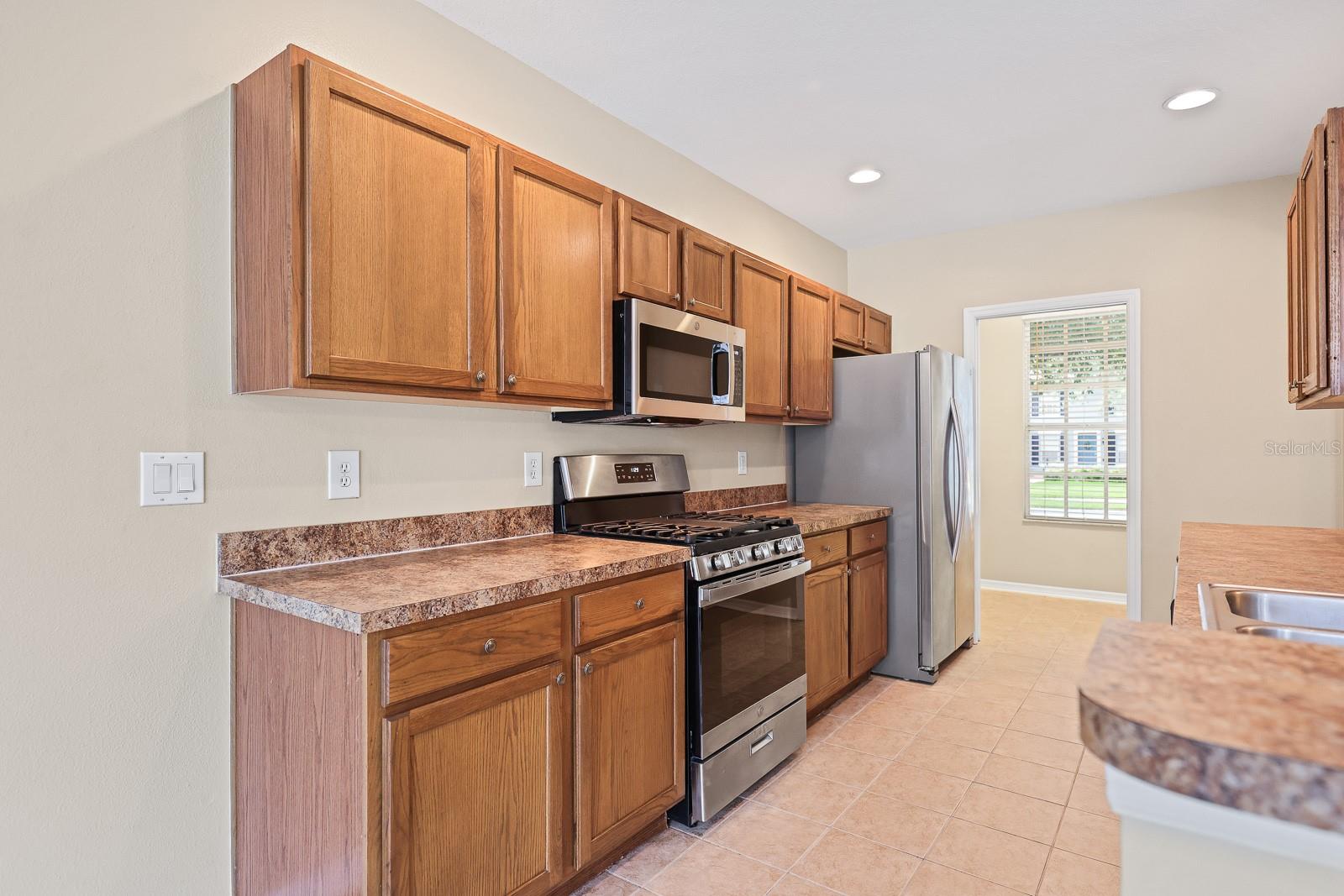 Image 11 of 32 For 17054 Dorman Road