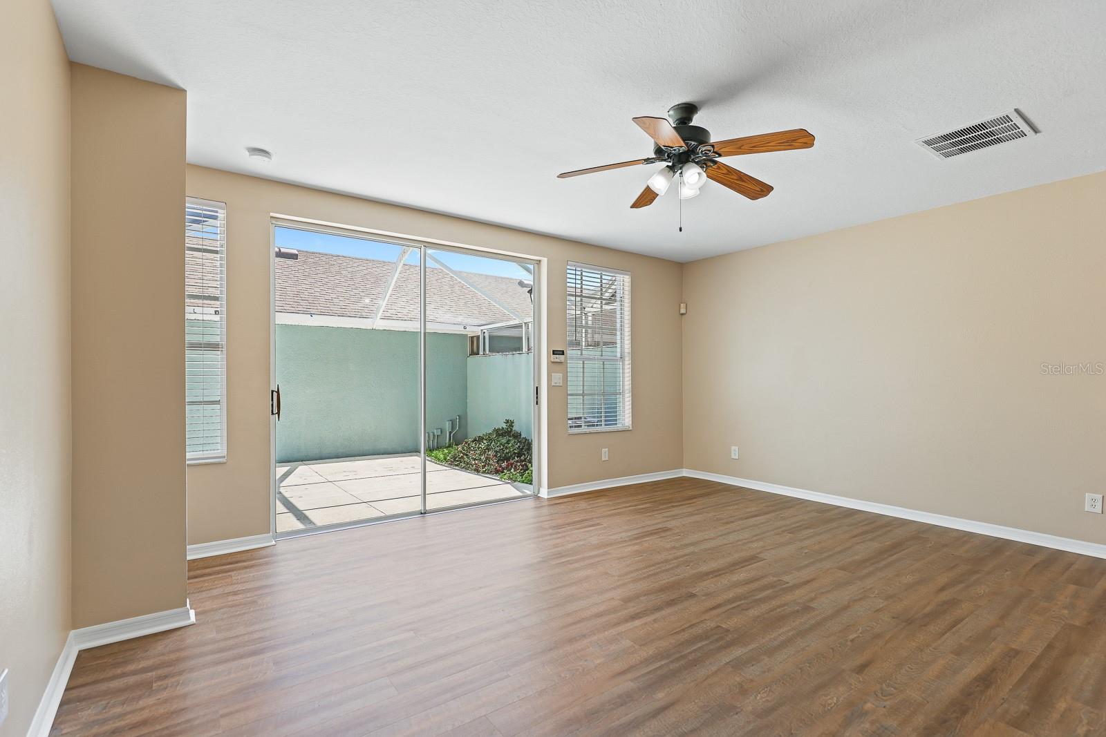 Image 13 of 32 For 17054 Dorman Road