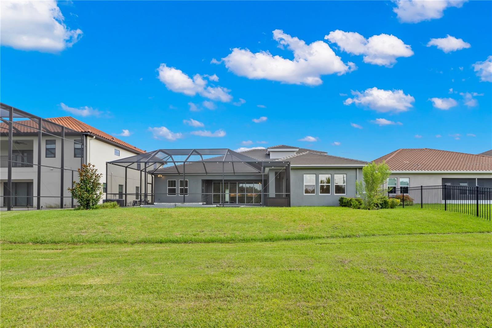Image 18 of 76 For 14215 Swiss Bridge Drive