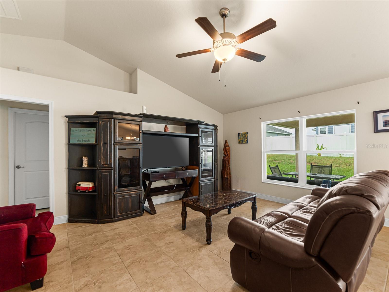 Image 4 of 26 For 2412 Twin Lake View Road