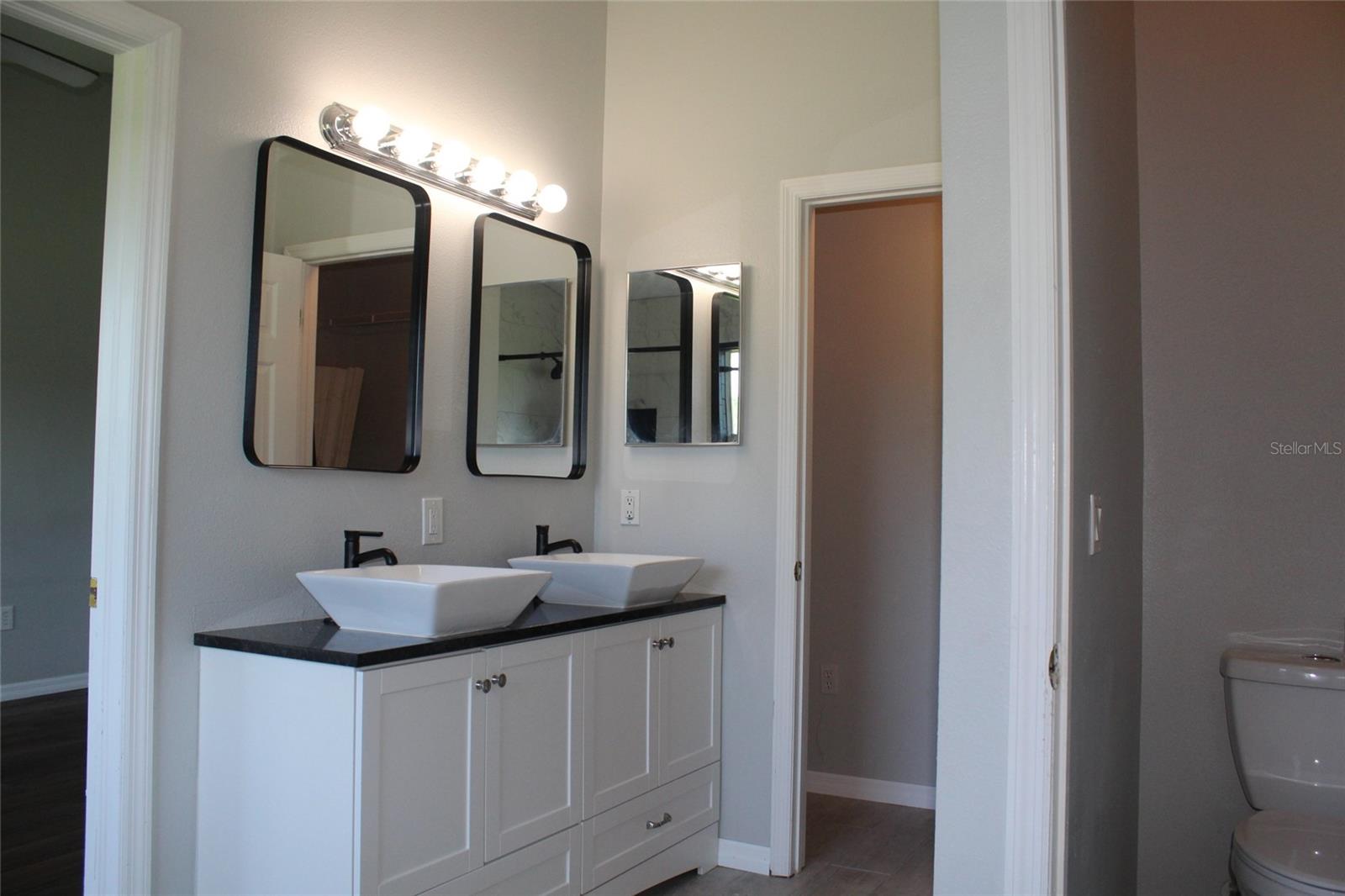 Image 13 of 33 For 8788 Christie Drive N-a