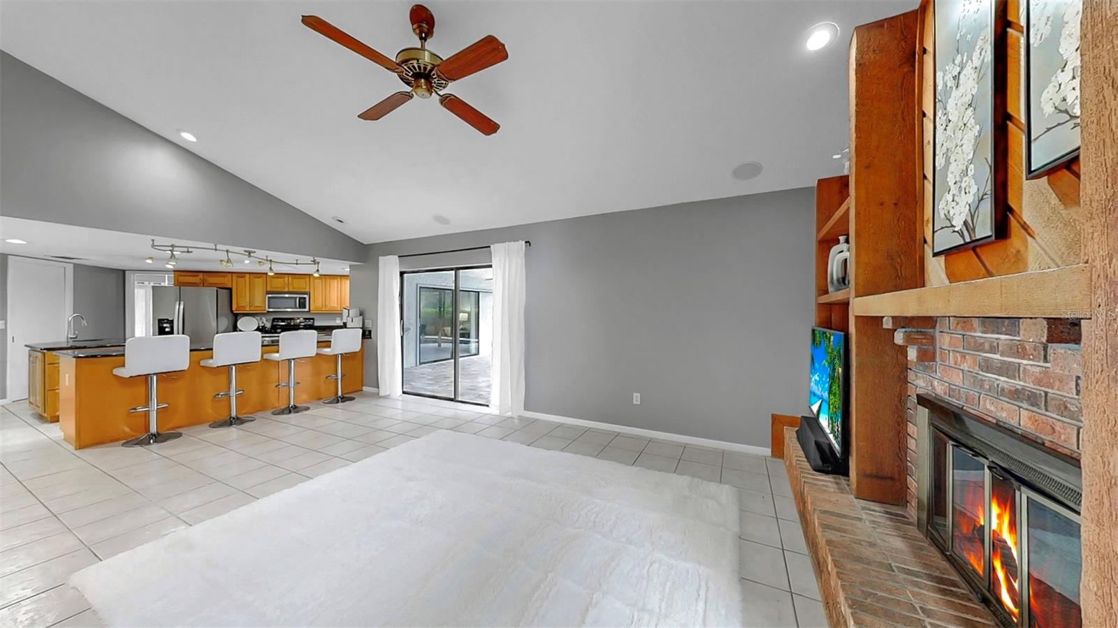 Image 16 of 40 For 2649 Burntfork Drive