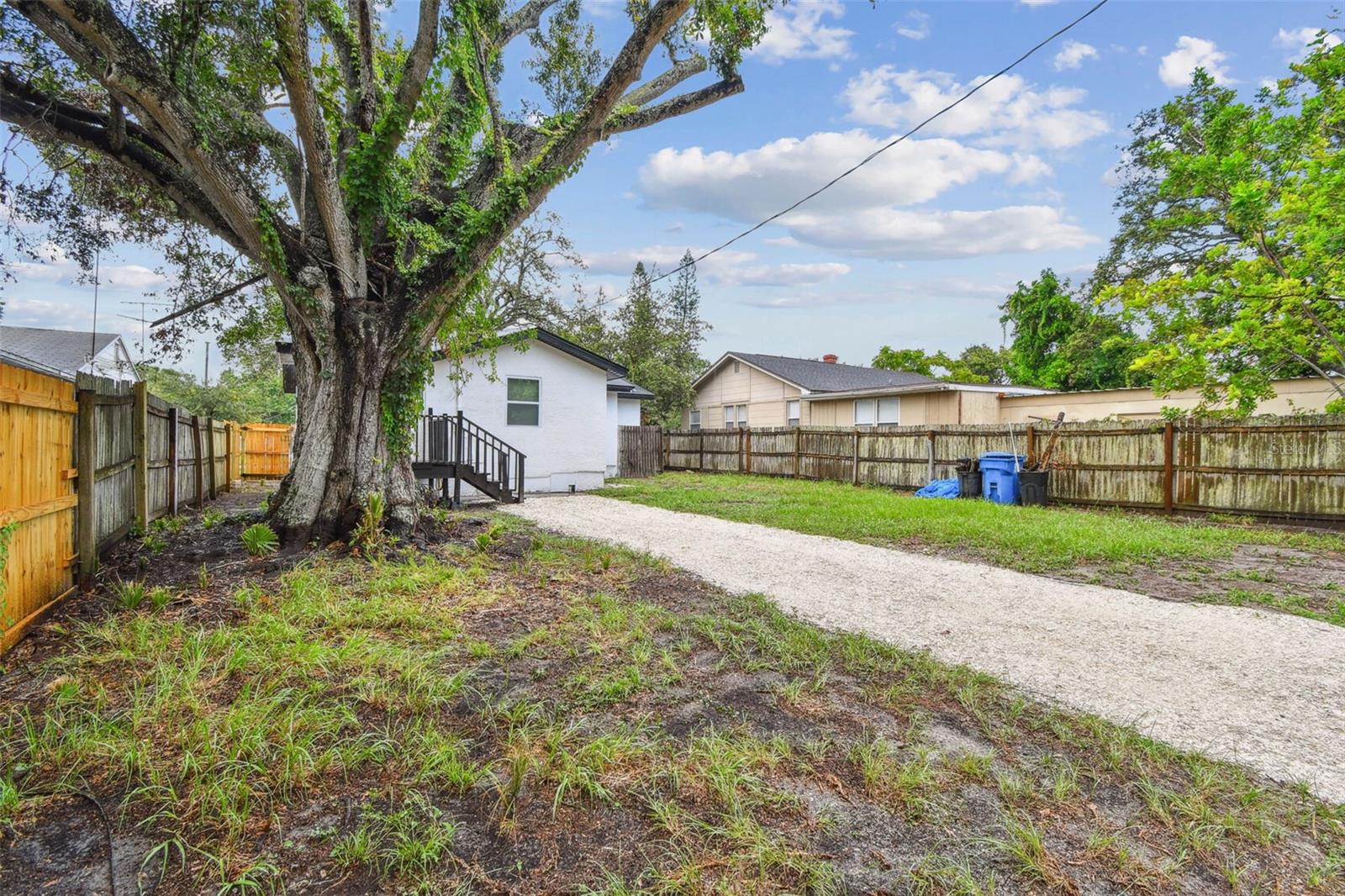 Image 2 of 62 For 4548 18th Avenue S