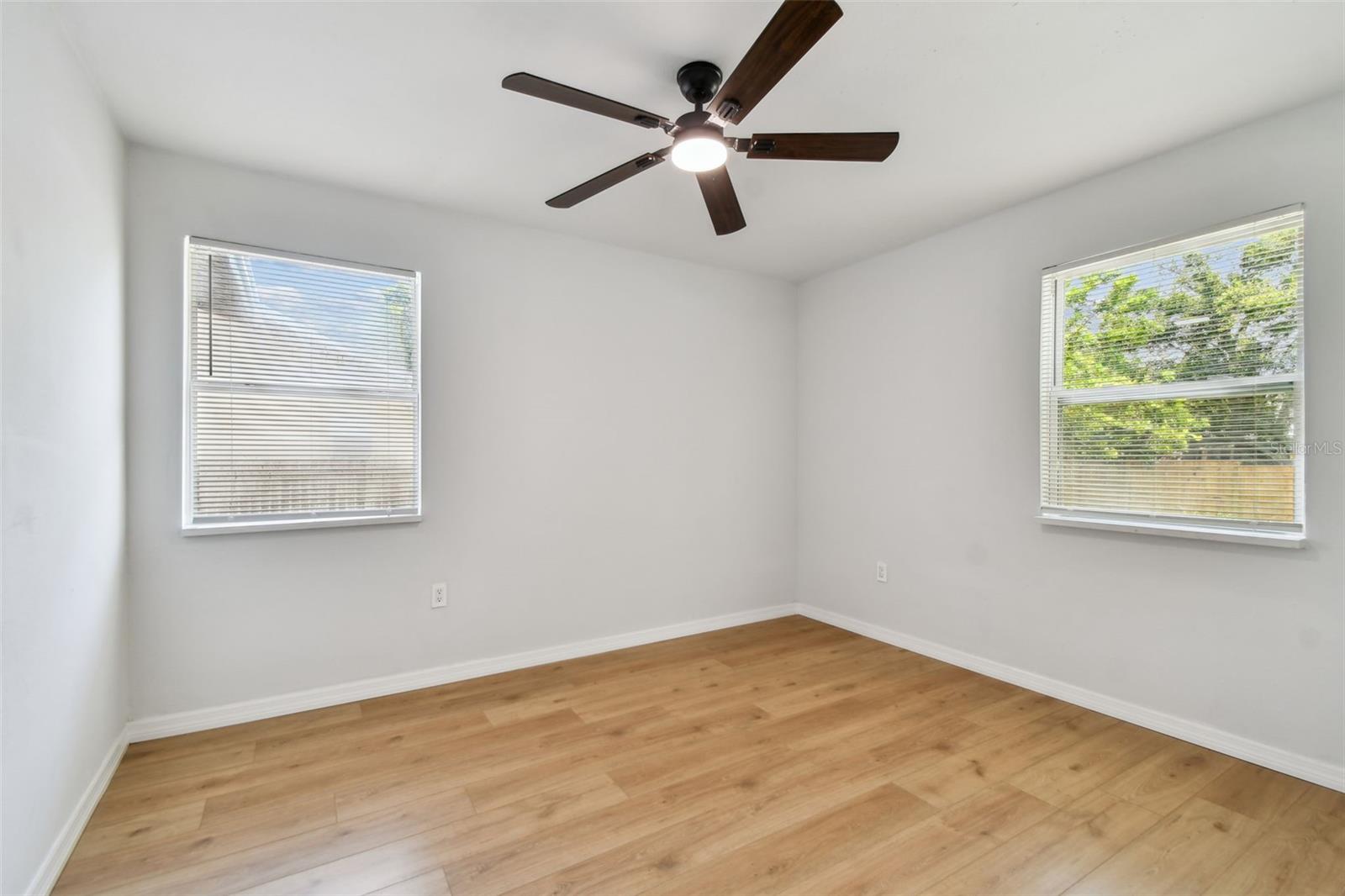 Image 22 of 62 For 4548 18th Avenue S