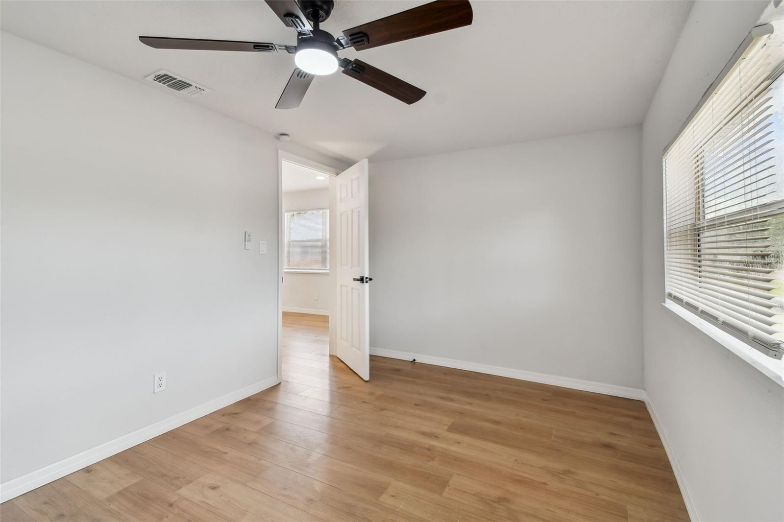 Image 33 of 62 For 4548 18th Avenue S