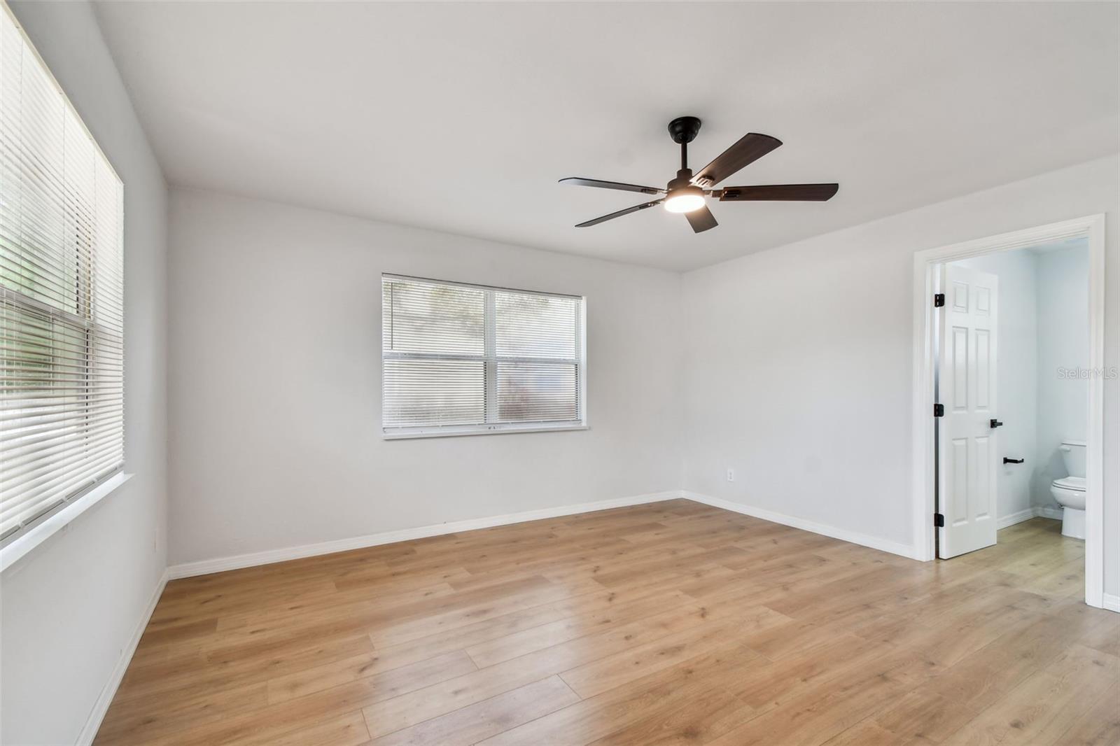 Image 37 of 62 For 4548 18th Avenue S