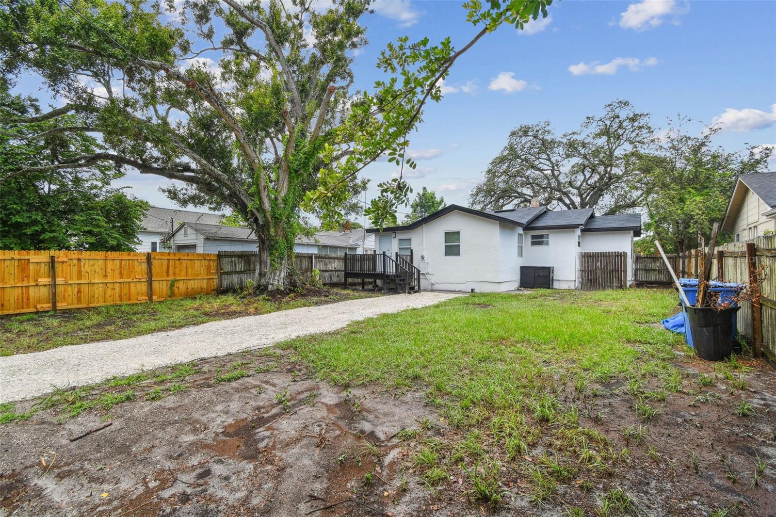 Image 47 of 62 For 4548 18th Avenue S