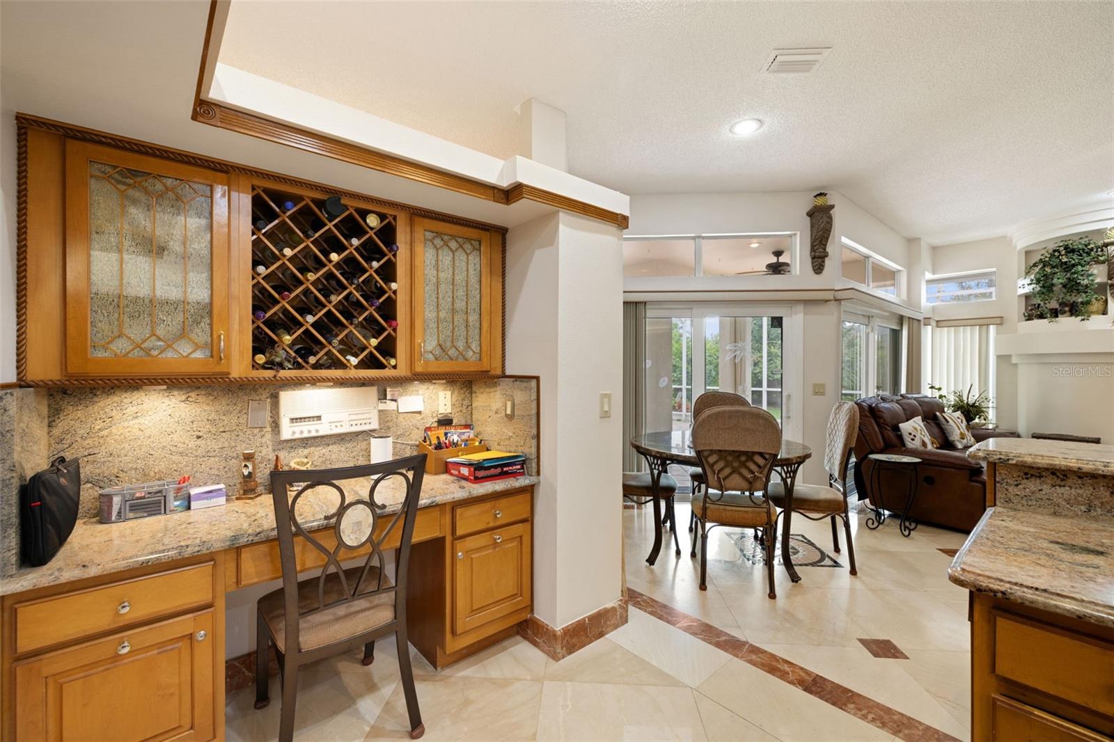 Image 13 of 47 For 1873 Lago Vista Boulevard