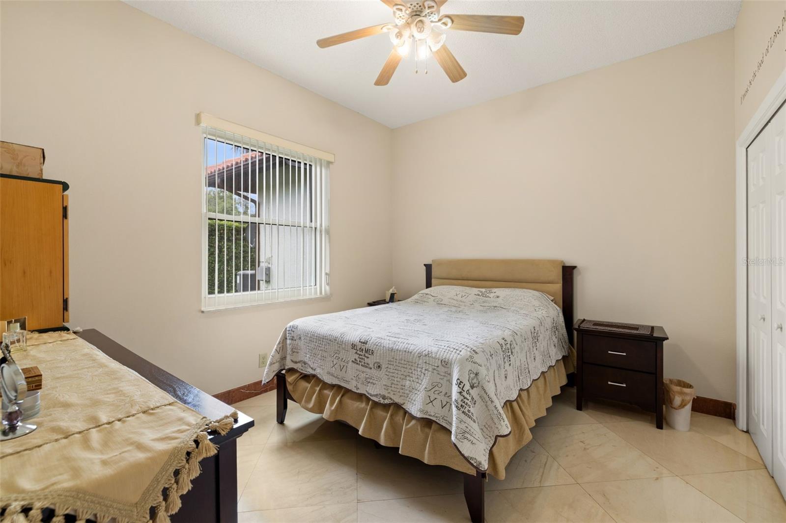 Image 18 of 47 For 1873 Lago Vista Boulevard