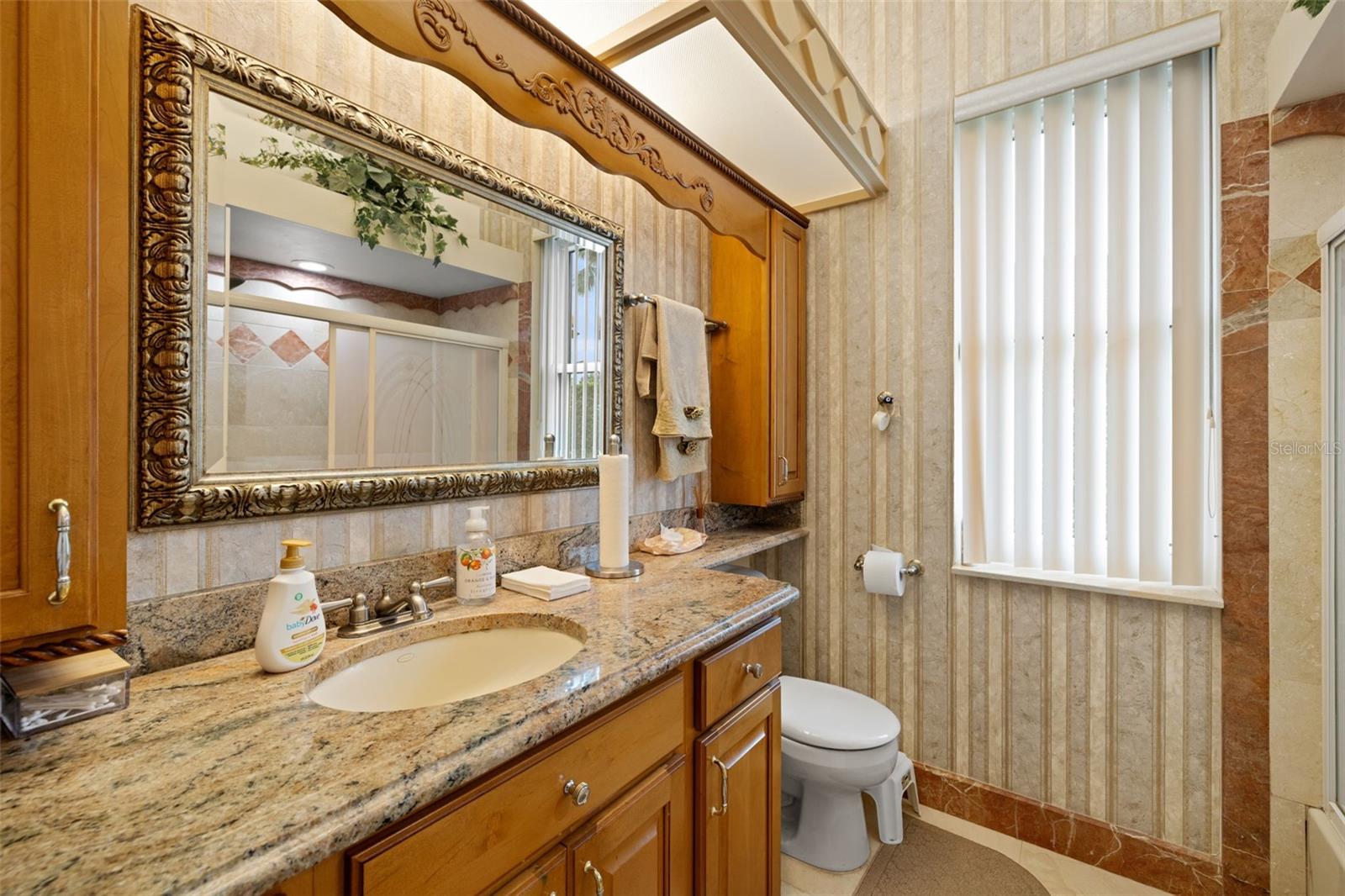 Image 20 of 47 For 1873 Lago Vista Boulevard