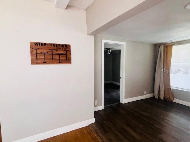 Image 9 of 22 For 14431 Lawrence Street