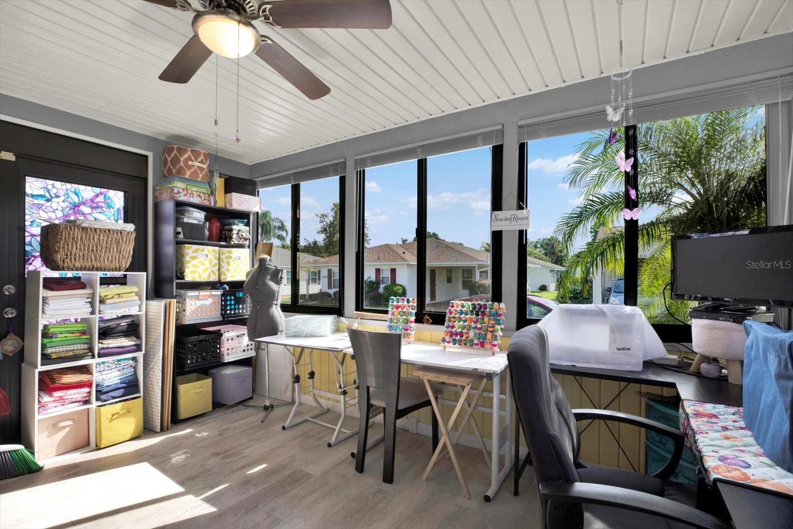 Image 13 of 24 For 4865 Goldenview Lane