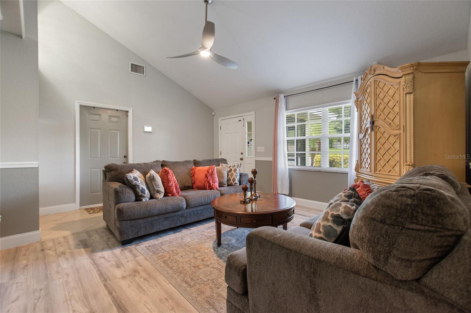 Image 6 of 17 For 105 Hainesport Drive