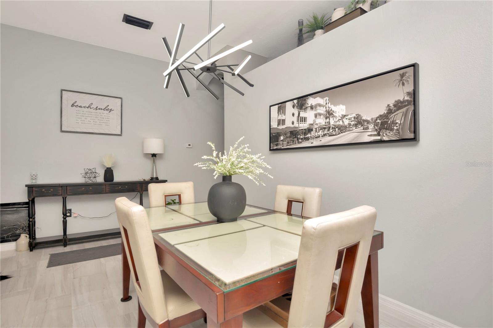 Image 14 of 51 For 2239 Roanoke Springs Drive