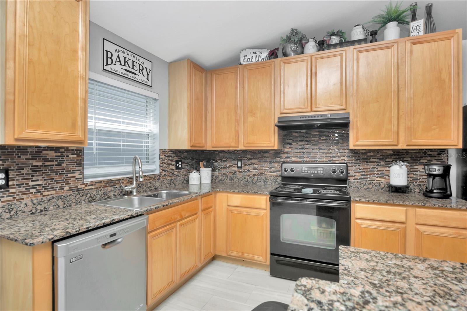 Image 17 of 51 For 2239 Roanoke Springs Drive