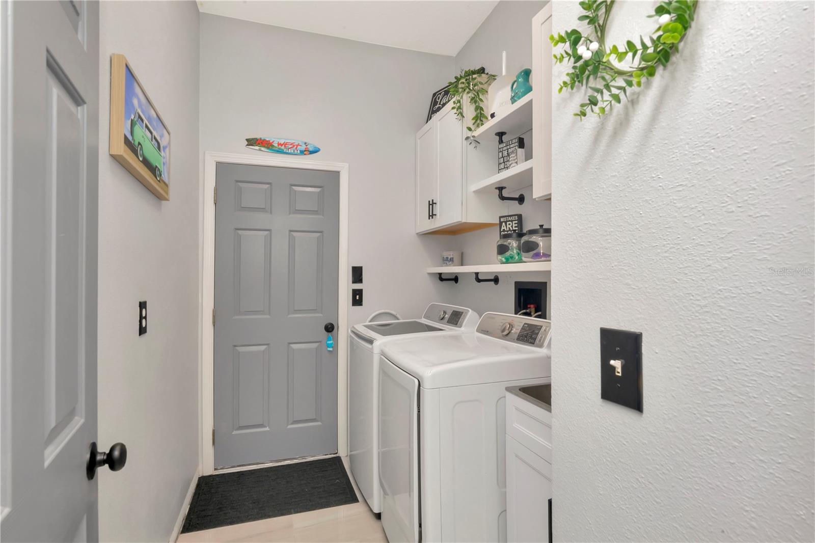 Image 31 of 51 For 2239 Roanoke Springs Drive