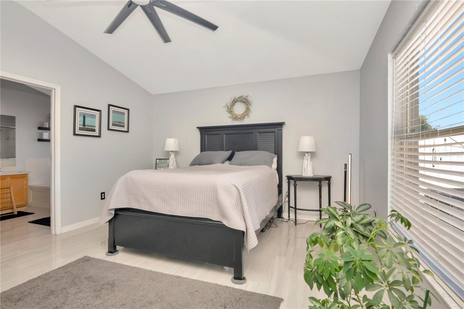 Image 35 of 51 For 2239 Roanoke Springs Drive