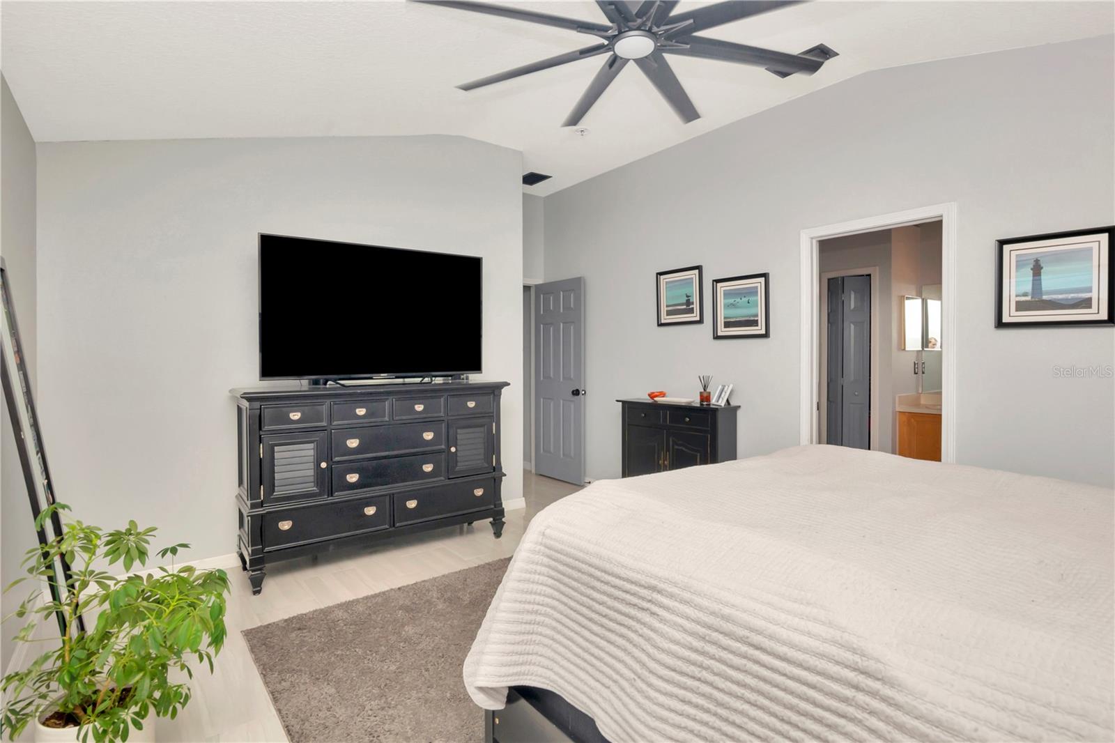 Image 36 of 51 For 2239 Roanoke Springs Drive