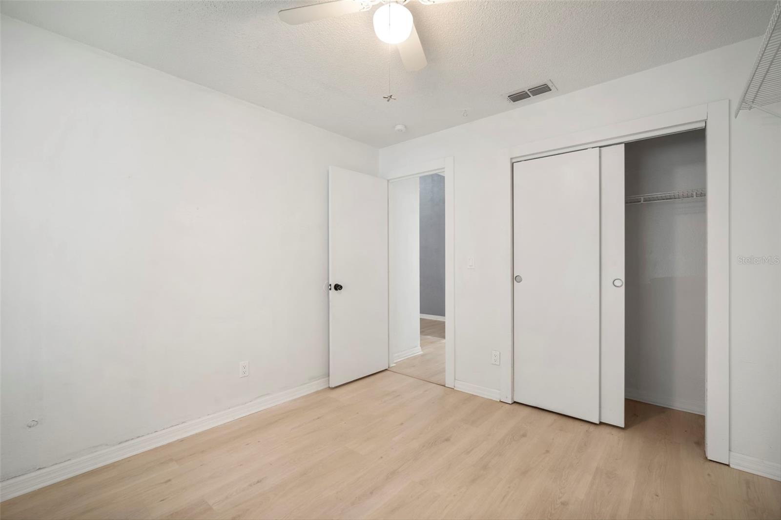 Image 11 of 43 For 12825 Tallowood Drive
